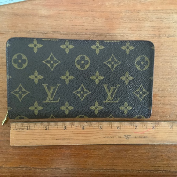LOUIS VUITTON ZIPPY WALLET MONOGRAM CANVAS ZIPPER WALLET - Picture 13 of 17
